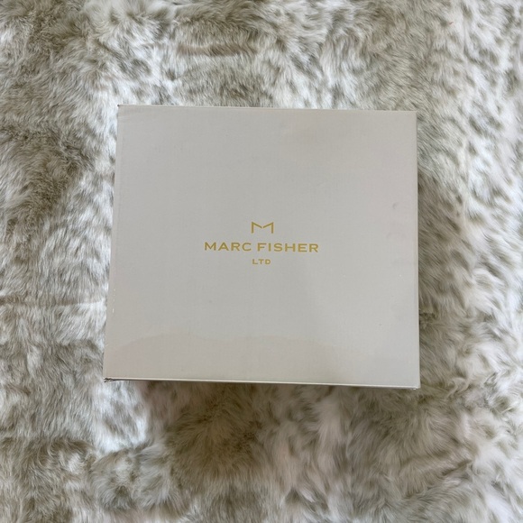 Marc Fisher Izzie Genuine Shearling Lug Sole Boot - Picture 10 of 11